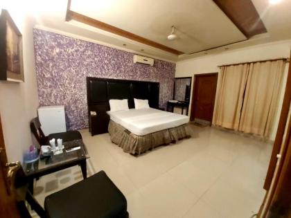 New Look Hotel - image 6