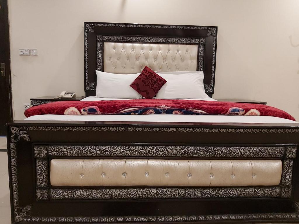 Visit Inn Hotel - image 6