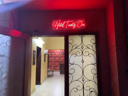 Hotel Twenty One
