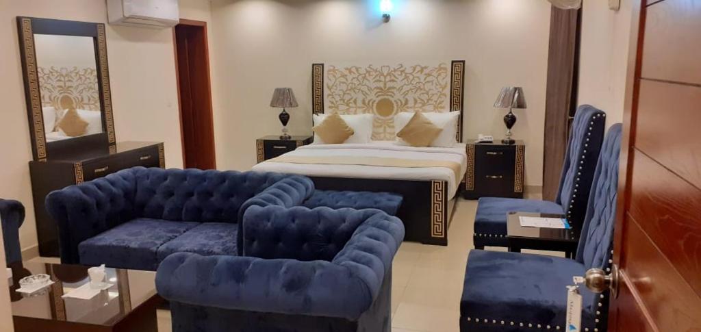 Hotel Noor Plaza - image 2