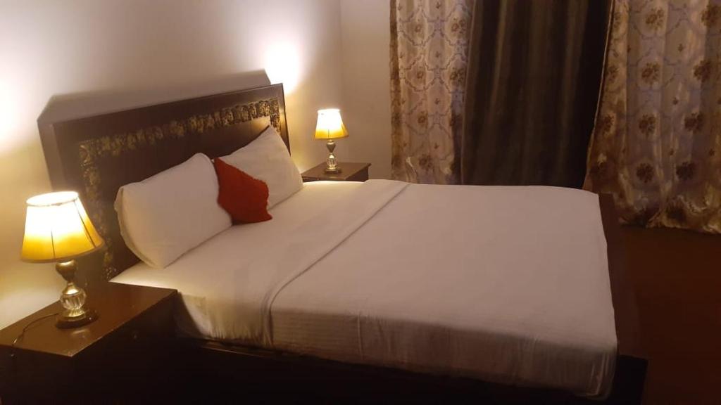 Hotel Royal Fort - image 3