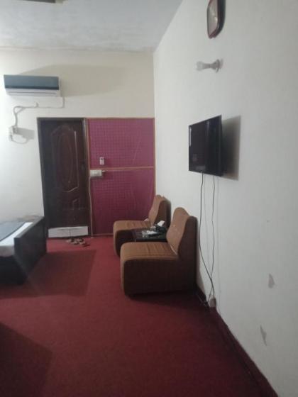 Decent palace hotel - image 17