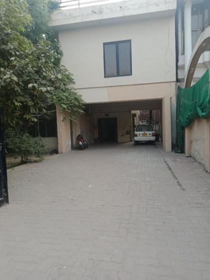 Decent palace hotel - image 7