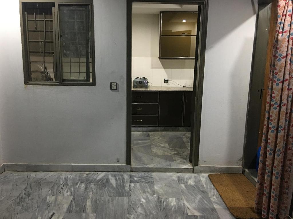 1 Bed Apartment with terrace - image 6