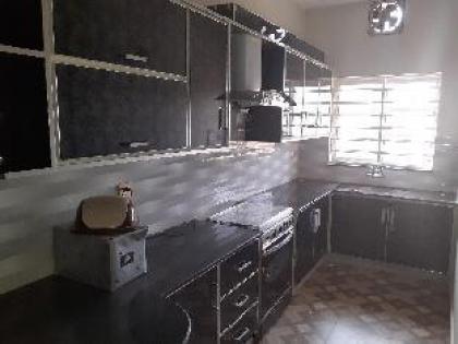 Luxurious House with affordable price - image 10