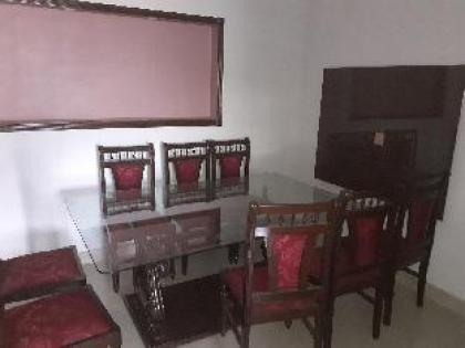 Luxurious House with affordable price - image 9
