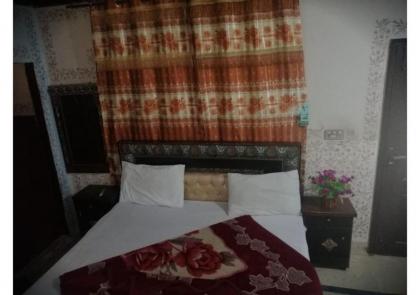 Faizan Hotel - image 20