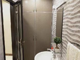 Luxury Comfortable Safe Stay - Fully Furnished - image 6