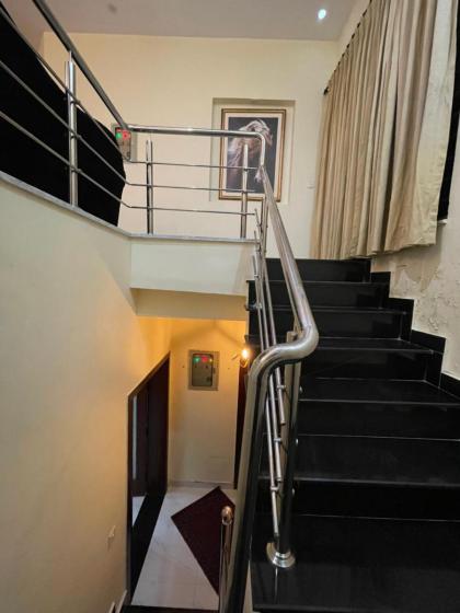 Lovely 1-Bed House in Lahore - image 19