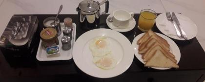 Marryleena Hotel Gulberg - image 10