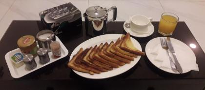 Marryleena Hotel Gulberg - image 4
