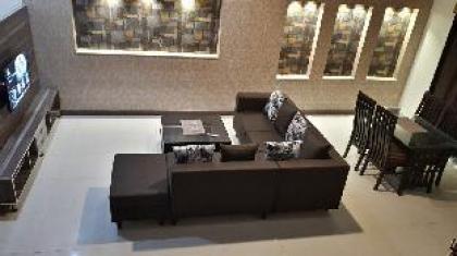 Bright & Stylish House 3BHK Near Lahore Ring Road - image 15