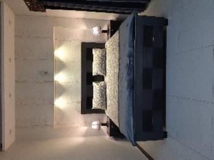 Bright & Stylish House 3BHK Near Lahore Ring Road - image 2