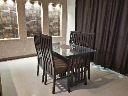 Bright & Stylish House 3BHK Near Lahore Ring Road - image 8