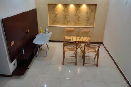 Fully Serviced Holiday Home Near Lahore Ring Road - image 19