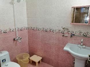Furnished Portion with Lounge & Balcony - Homestay - image 4