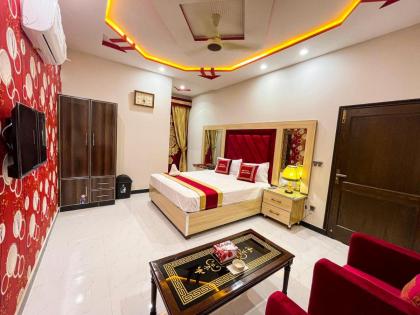 Horizon Hotel - image 2