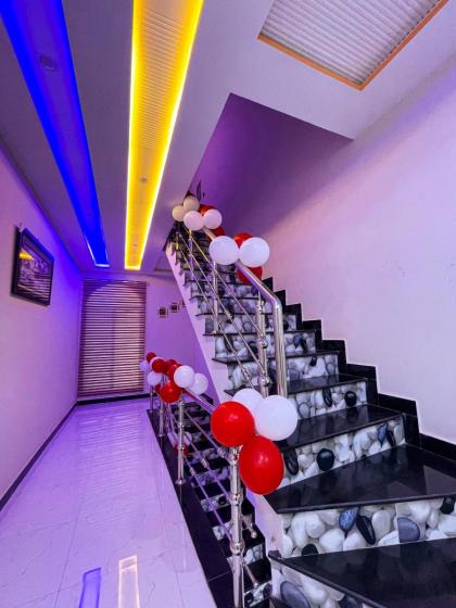 Horizon Hotel - image 30