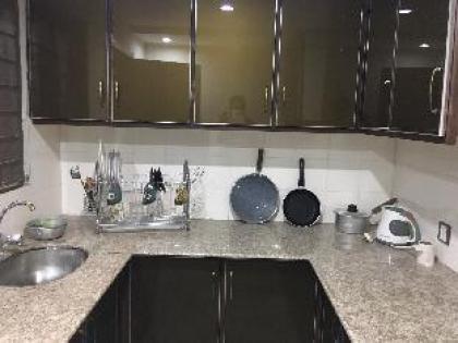One Bed Apartment near Shaukat Khanum - image 5