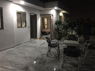 One Bed Apartment near Shaukat Khanum - image 6