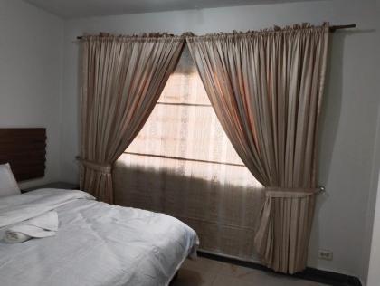 King's Paradise - image 21