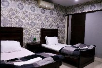 Two Bedroom Private Apartment near DHA & Airport. - image 4