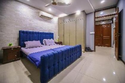 Two Bedroom Private Apartment opposite DHA Phase8. - image 5