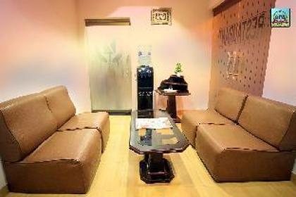 Deluxe Rooms For Comfortable Stay - image 15