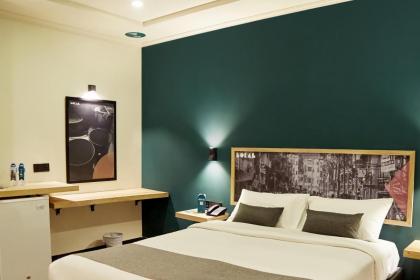 LOKAL Rooms x MM Alam - image 27