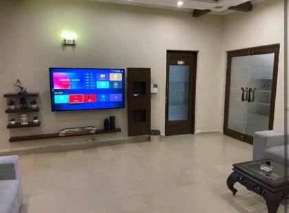 Hotel Grand Lahore - image 6