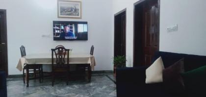 The Guest House near to Airport - image 23