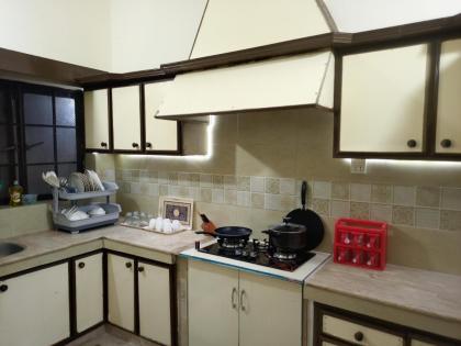 3 Bedrooms Luxury House at Prime Location - image 11