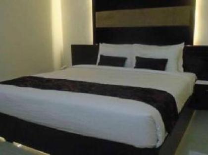 Hotel Grand Enclave Hotel - image 18