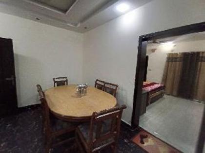 New 5BR Family House at Prime Location of Lahore - image 6
