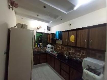 New 5BR Family House at Prime Location of Lahore - image 7