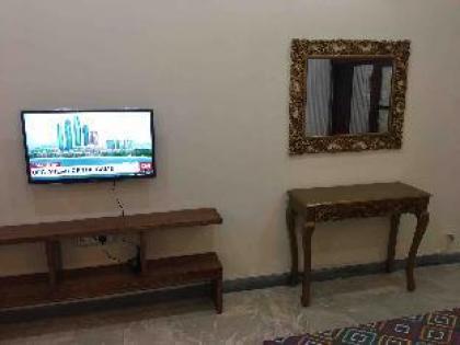 One Bed New Studio Apartment near Shaukat Khanum - image 13