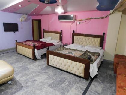 Hajvery Inn Hotel - image 4