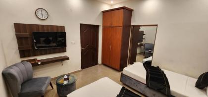 Red Fort Hotel Gulberg - image 17