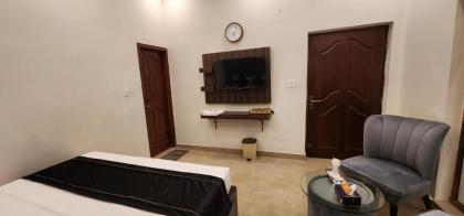 Red Fort Hotel Gulberg - image 22