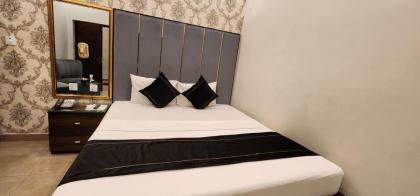 Red Fort Hotel Gulberg - image 28
