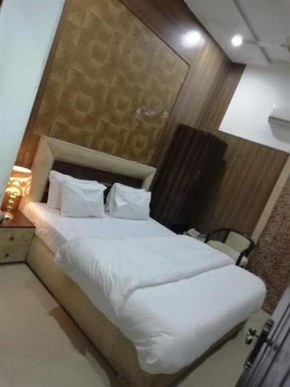 Helen One Hotel - image 7