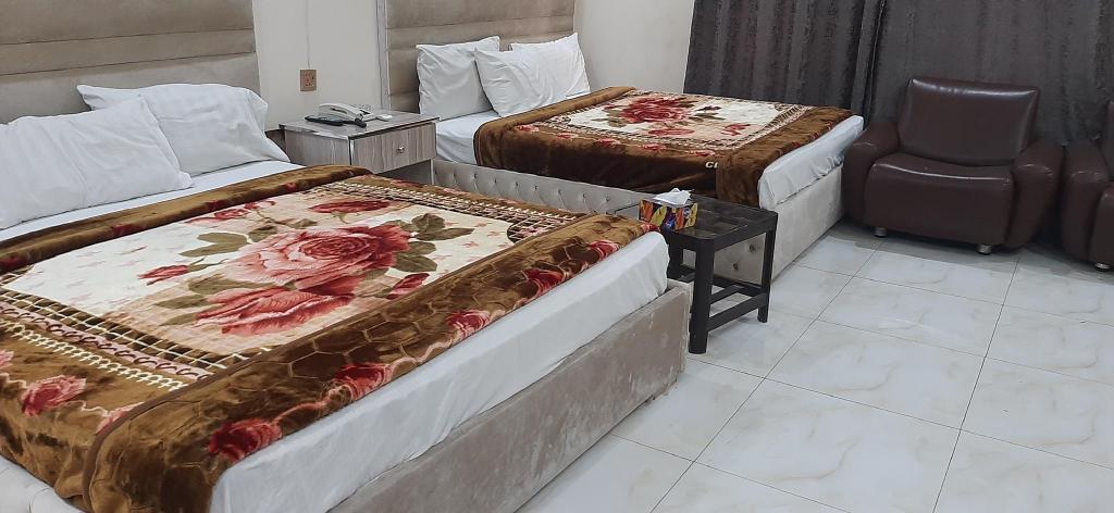 Hotel Day IN Gulberg - image 6