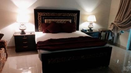 Hotel Gulberg Lodges - image 4