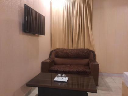 Royal Fort Executive Hotel Gulberg - image 8
