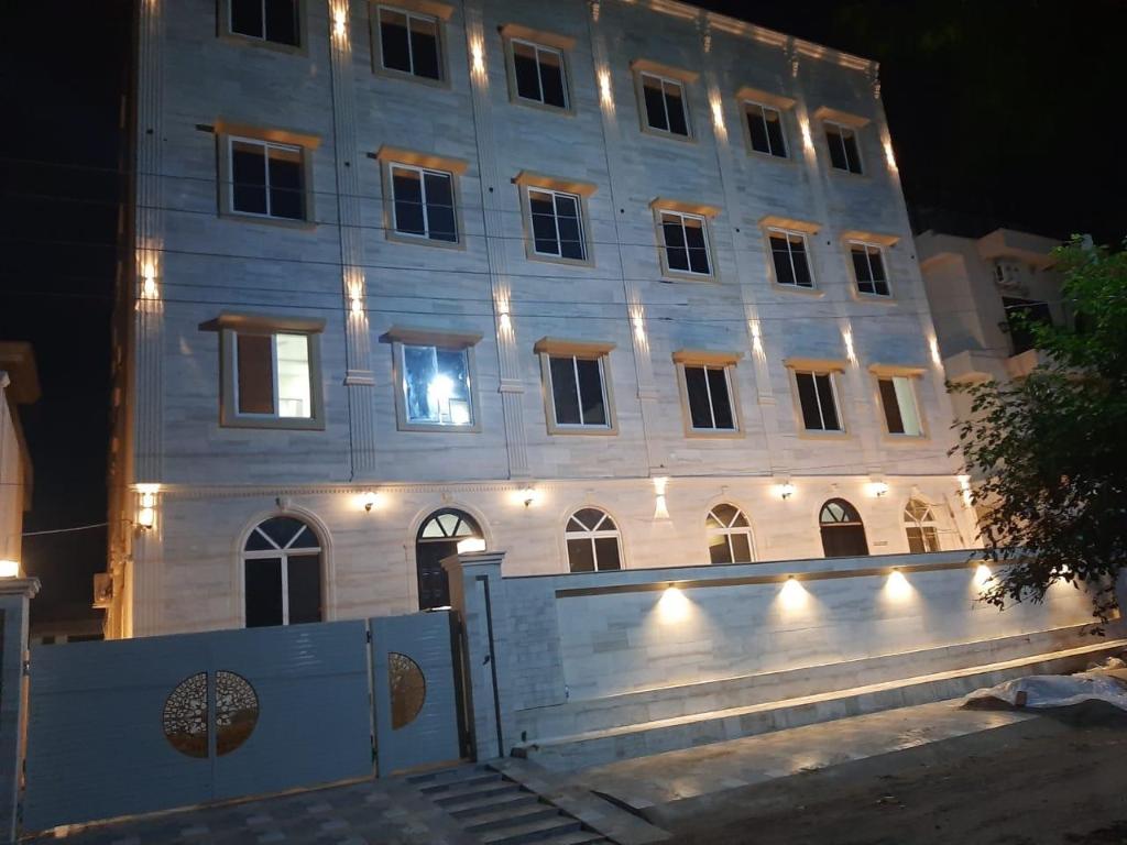 Uptown86 Executive Residency (Girls only) - main image