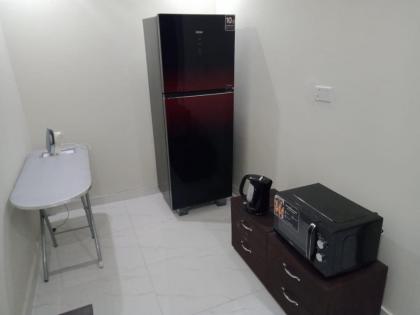 Uptown86 Executive Residency (Girls only) - image 4