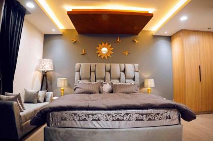 AirHomes-GoldCrest luxury apartments-Free parking - image 26