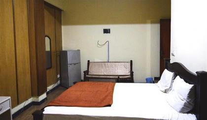 Shamrock Hotel - image 2