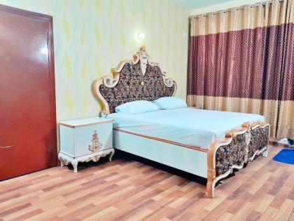 Hotel Rose One Lahore - image 2