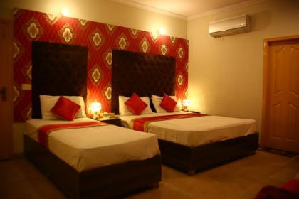 Dove Inn Hotel Tipu Block Feroze Pur Road - image 10